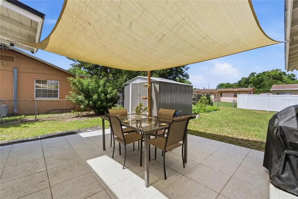 1410 Kozart Court Orlando FL 32811