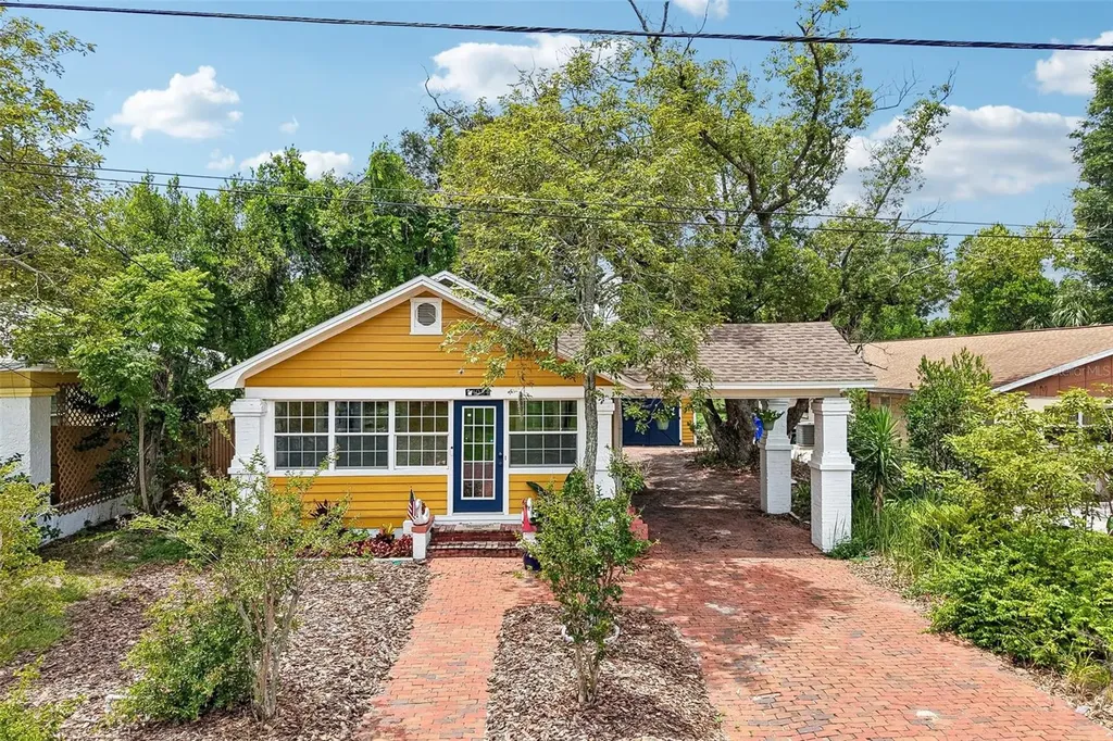 1034 Herschell Street Lakeland FL 33815