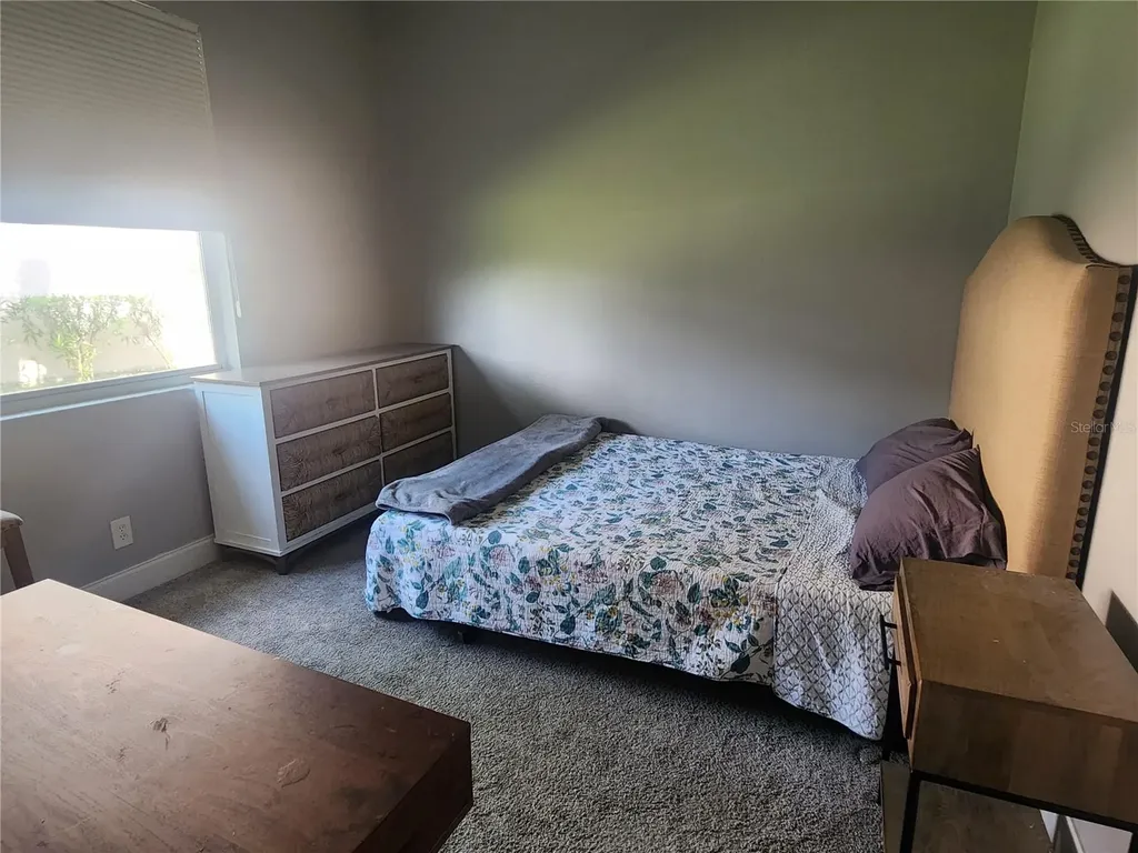5274 Far Oak Circle Sarasota FL 34238