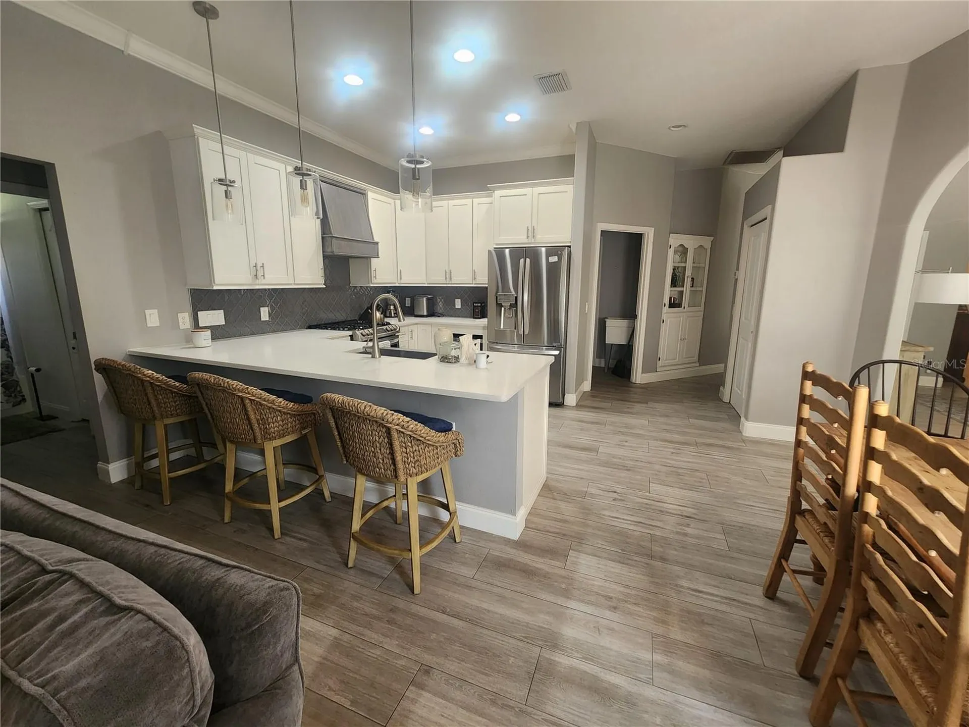 5274 Far Oak Circle Sarasota FL 34238