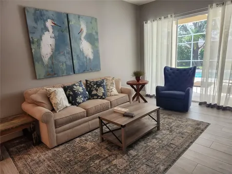 5274 Far Oak Circle Sarasota FL 34238