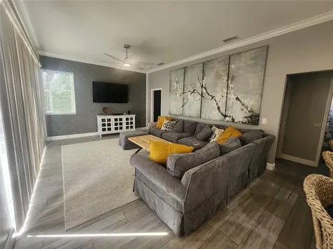 5274 Far Oak Circle Sarasota FL 34238