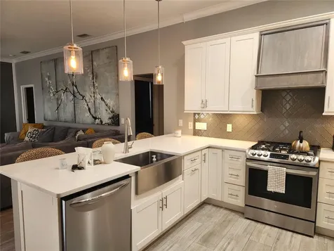 5274 Far Oak Circle Sarasota FL 34238