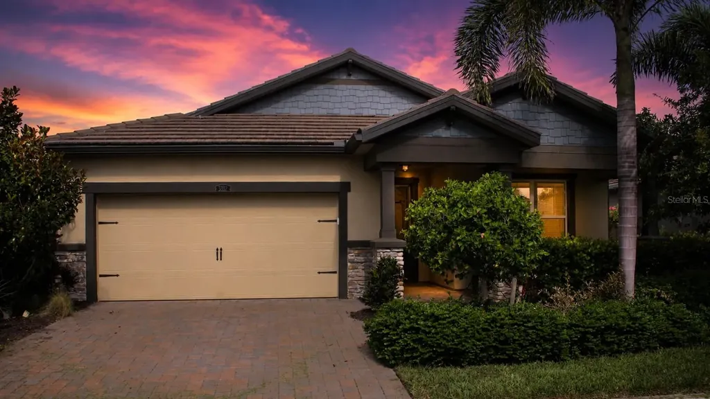 5826 Long Shore Loop Sarasota FL 34238