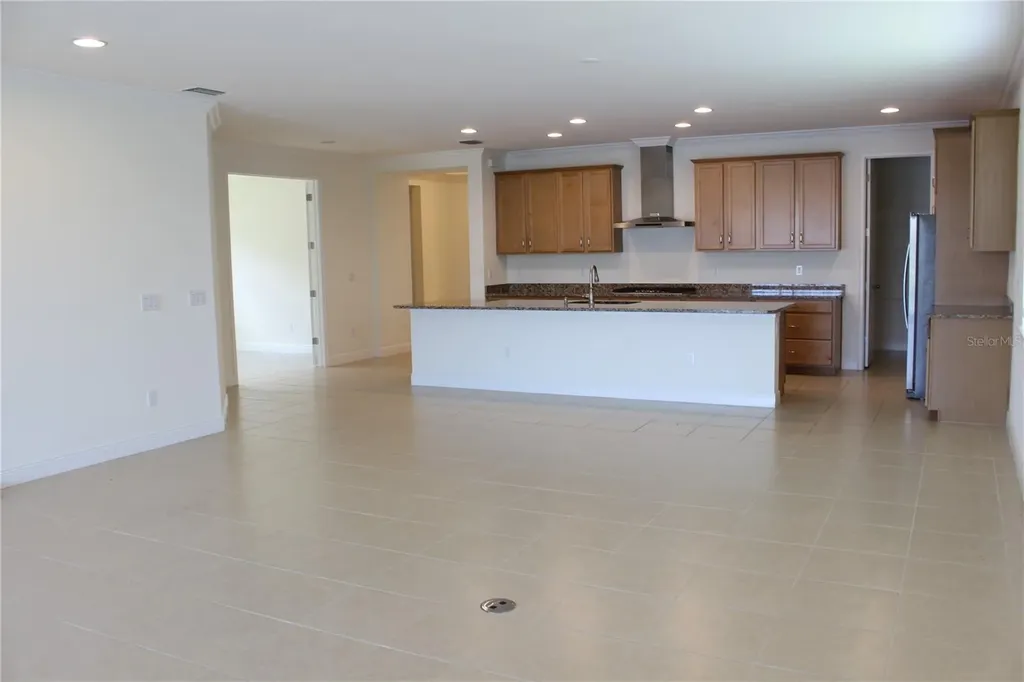 5826 Long Shore Loop Sarasota FL 34238