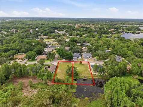Woods End Court Tampa FL 33618