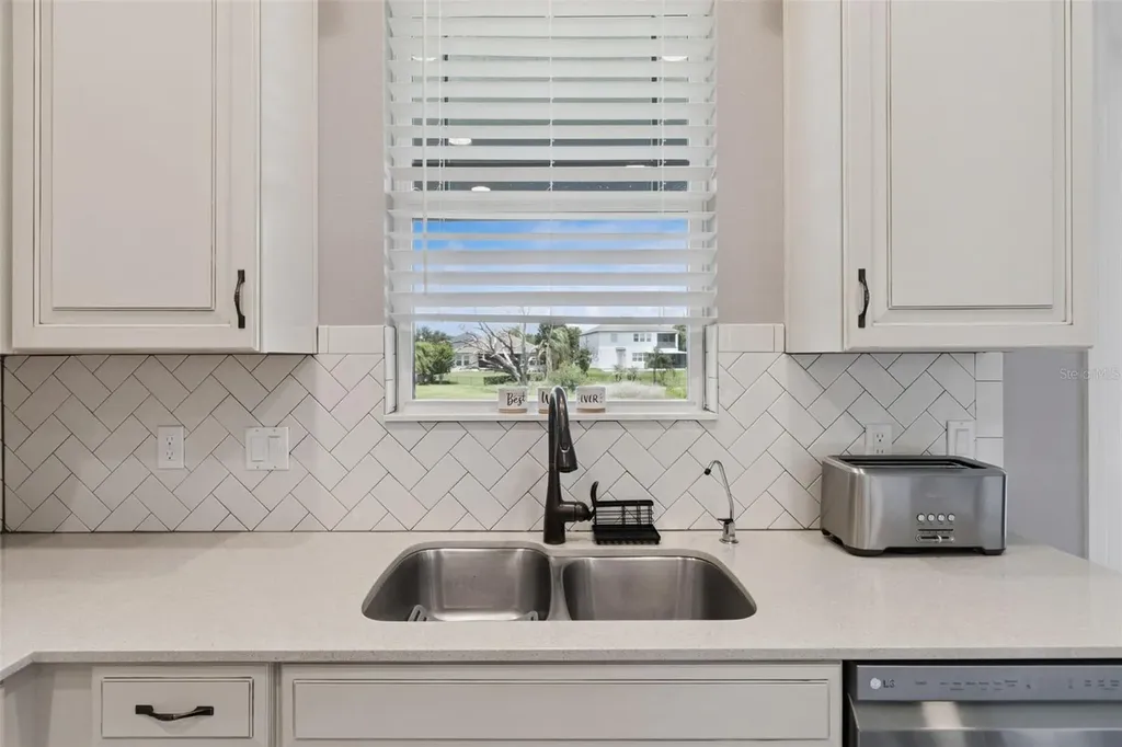 15878 Citrus Grove Loop Winter Garden FL 34787