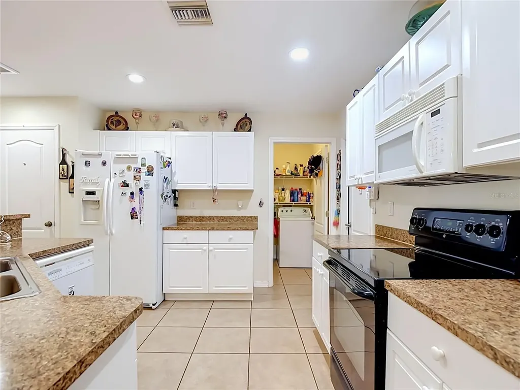 2903 38th Street SW Lehigh Acres FL 33976