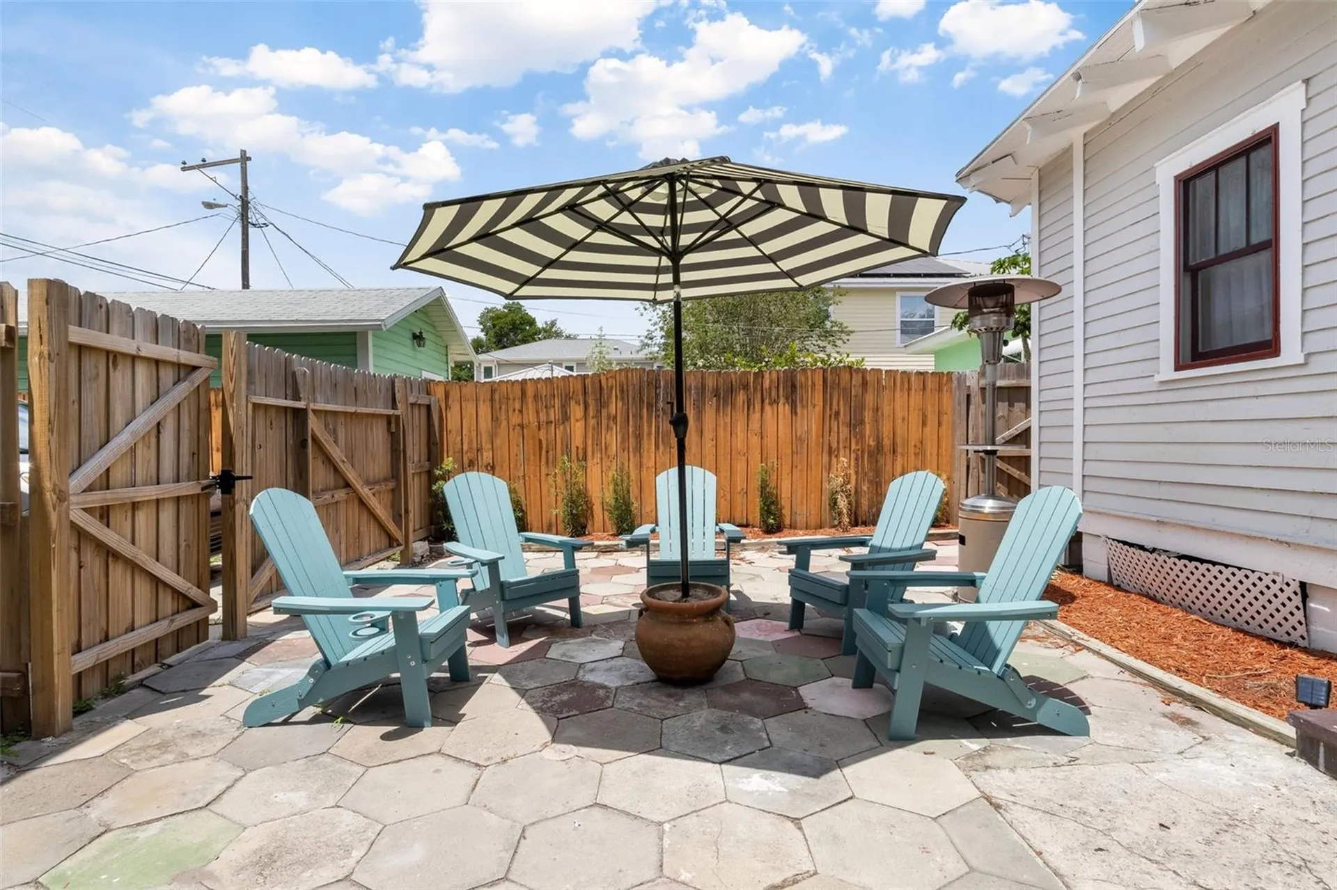 618 N 7th Avenue St Petersburg FL 33701