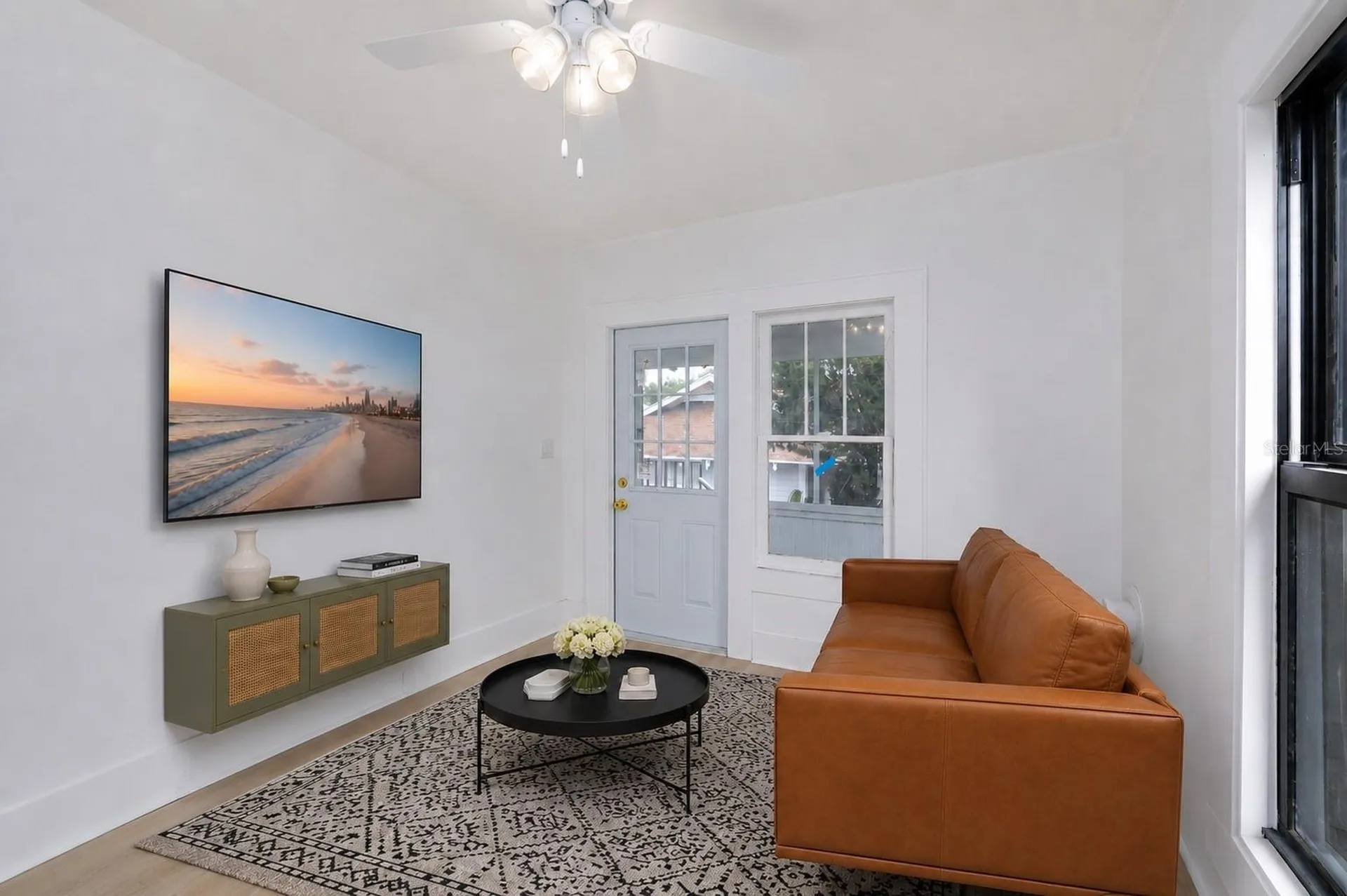618 N 7th Avenue St Petersburg FL 33701