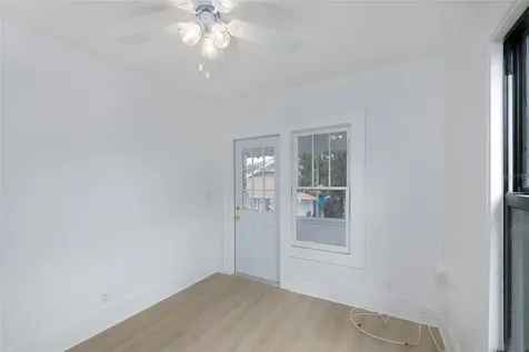 618 N 7th Avenue St Petersburg FL 33701