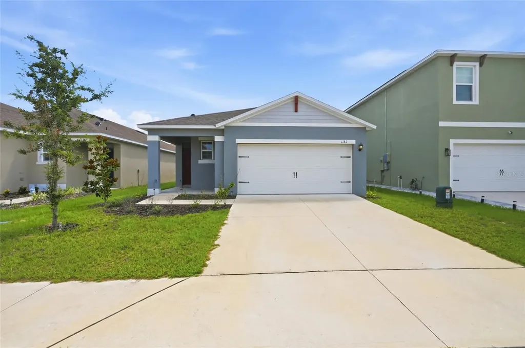 1181 Cascades Avenue Davenport FL 33837