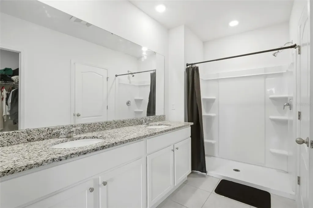 1181 Cascades Avenue Davenport FL 33837