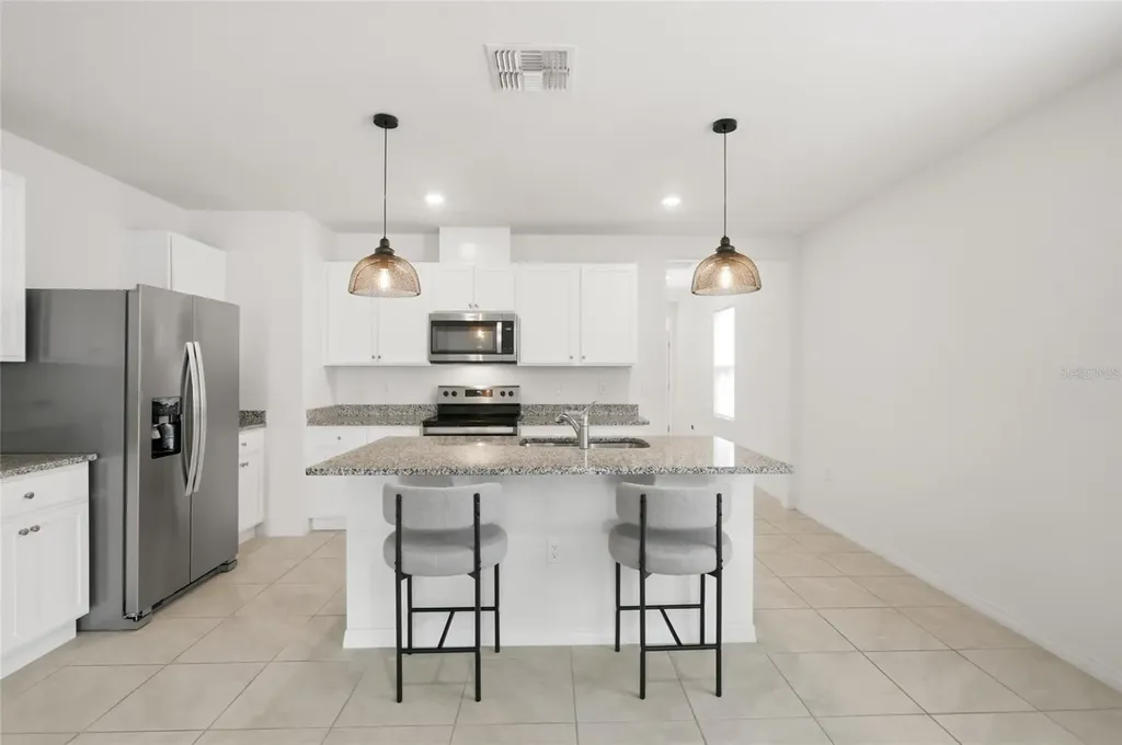 1181 Cascades Avenue Davenport FL 33837