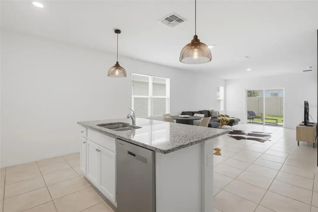 1181 Cascades Avenue Davenport FL 33837