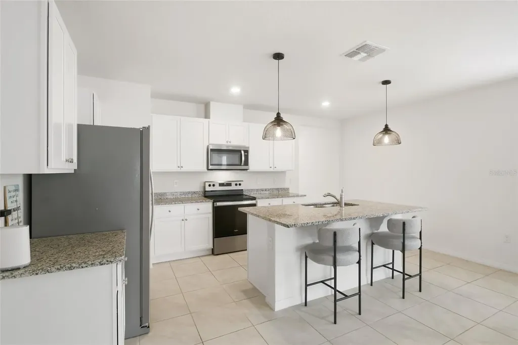1181 Cascades Avenue Davenport FL 33837