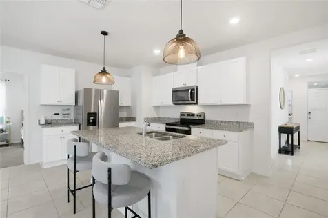 1181 Cascades Avenue Davenport FL 33837