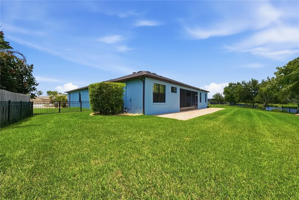 326 Star Shell Drive Apollo Beach FL 33572