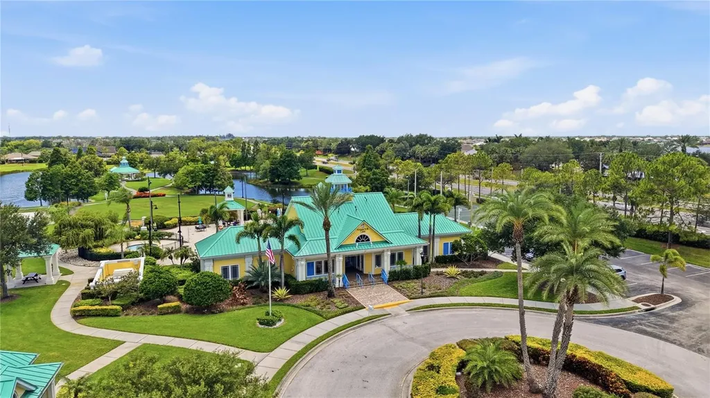 326 Star Shell Drive Apollo Beach FL 33572