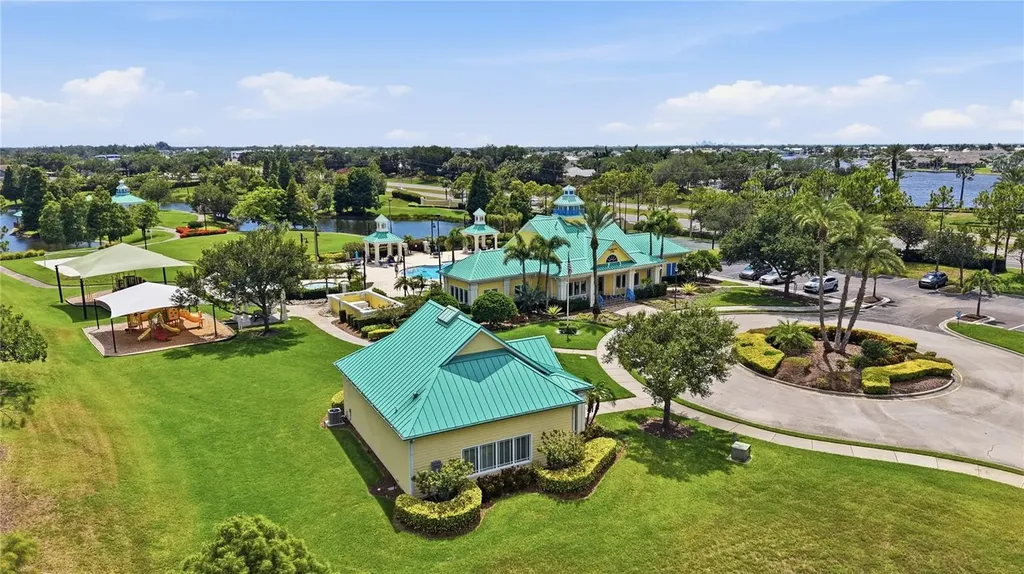 326 Star Shell Drive Apollo Beach FL 33572