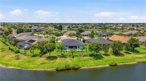 326 Star Shell Drive Apollo Beach FL 33572