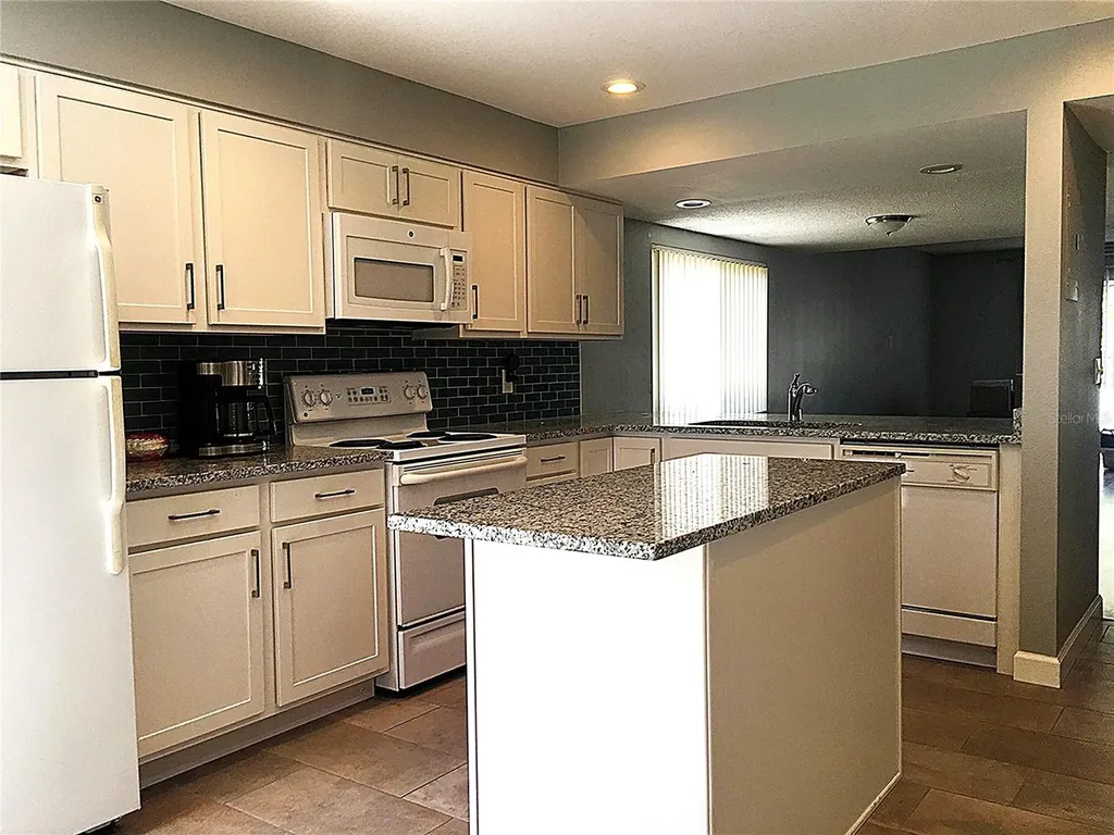 1311 E Washington Street Orlando FL 32801