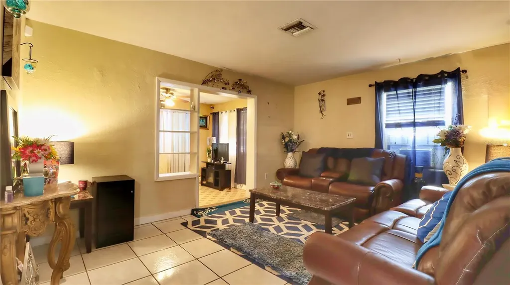 4420 Robbins Avenue Orlando FL 32808