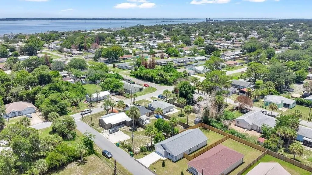 889 Dunbar Street Cocoa FL 32927