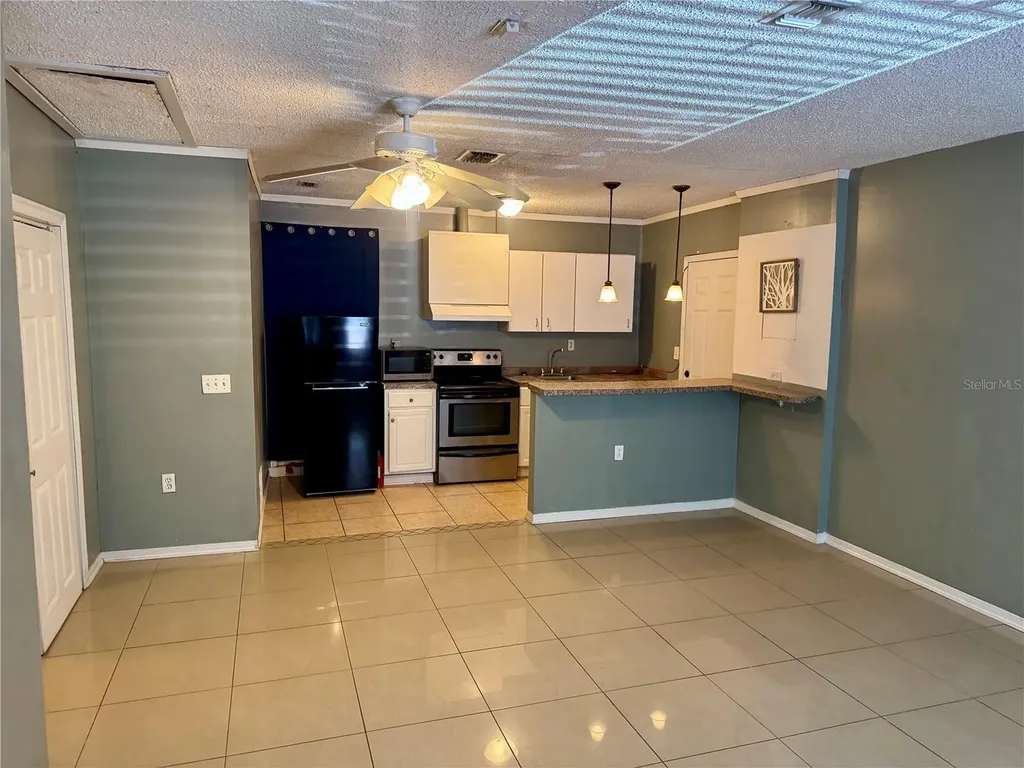 5521 Axiom Avenue Orlando FL 32839