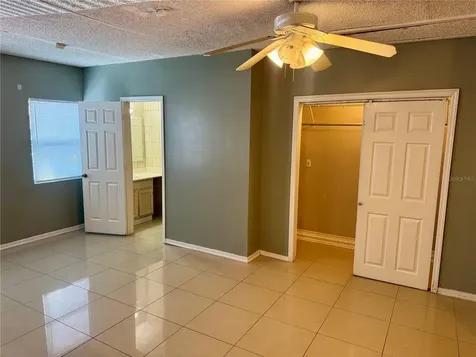 5521 Axiom Avenue Orlando FL 32839