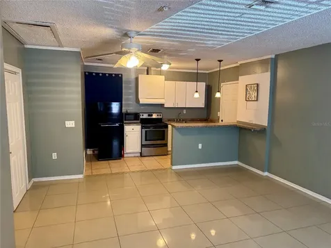 5521 Axiom Avenue Orlando FL 32839