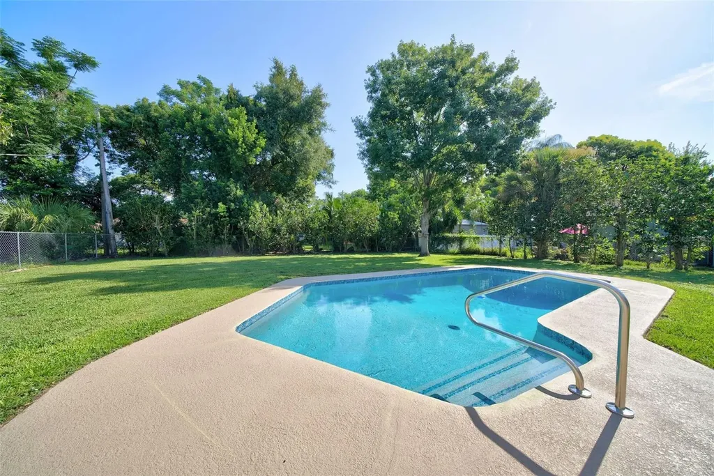2361 Roxbury Road Winter Park FL 32789