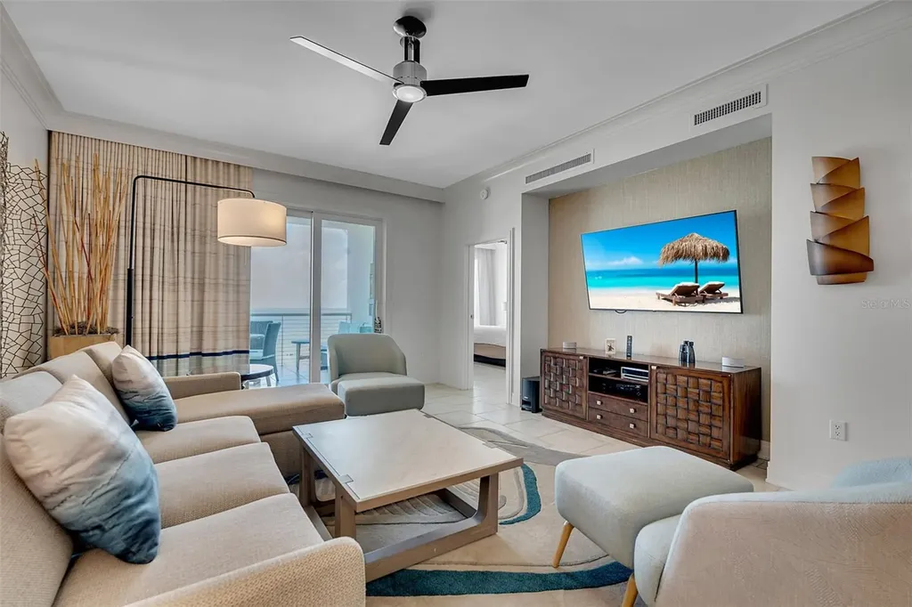 915 Seaside Drive Sarasota FL 34242
