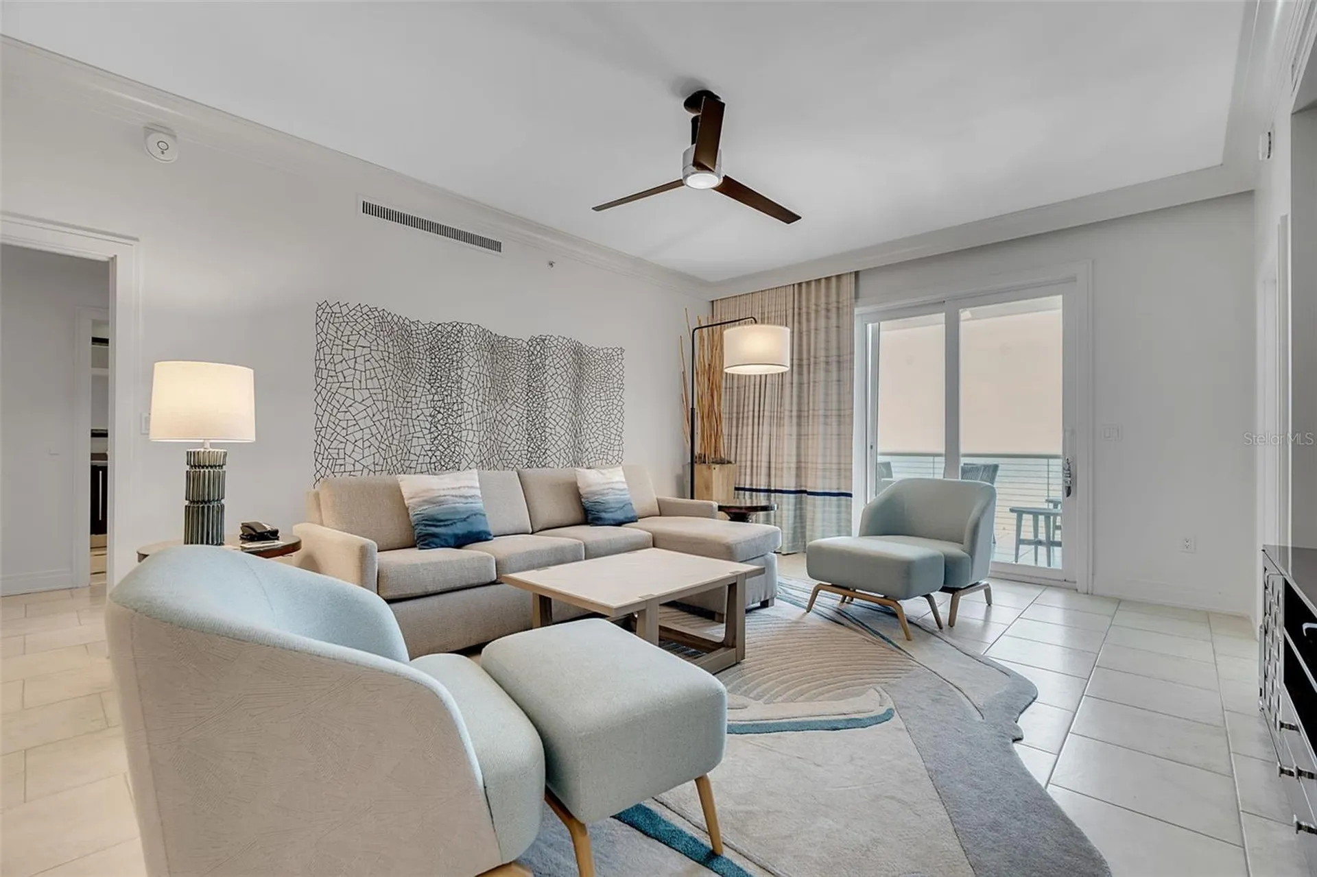 915 Seaside Drive Sarasota FL 34242