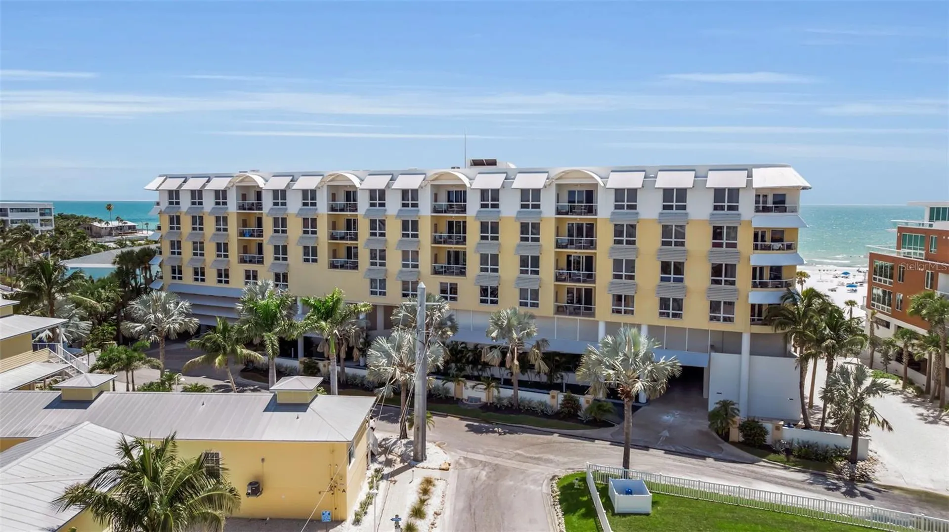 915 Seaside Drive Sarasota FL 34242