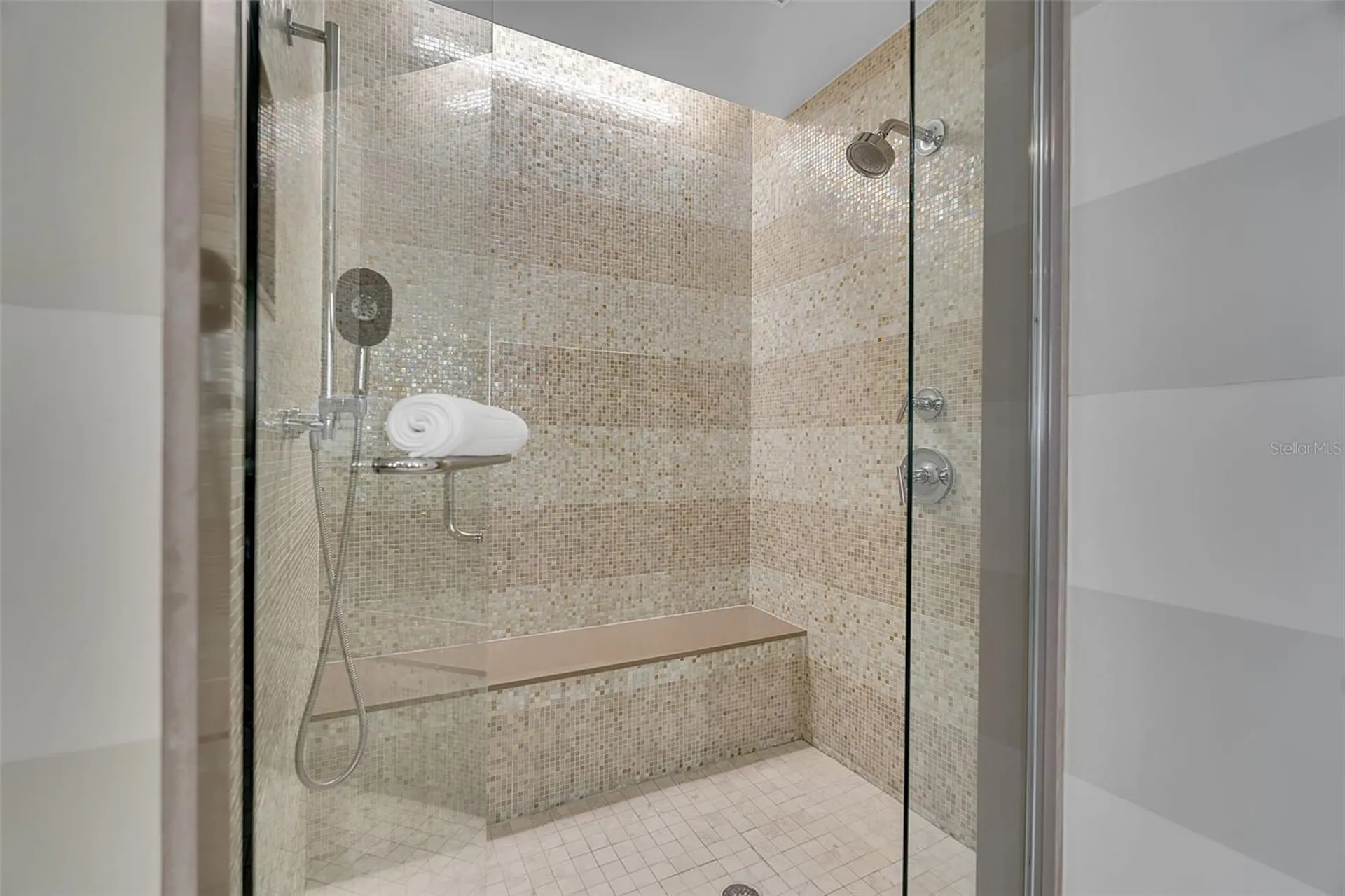 915 Seaside Drive Sarasota FL 34242