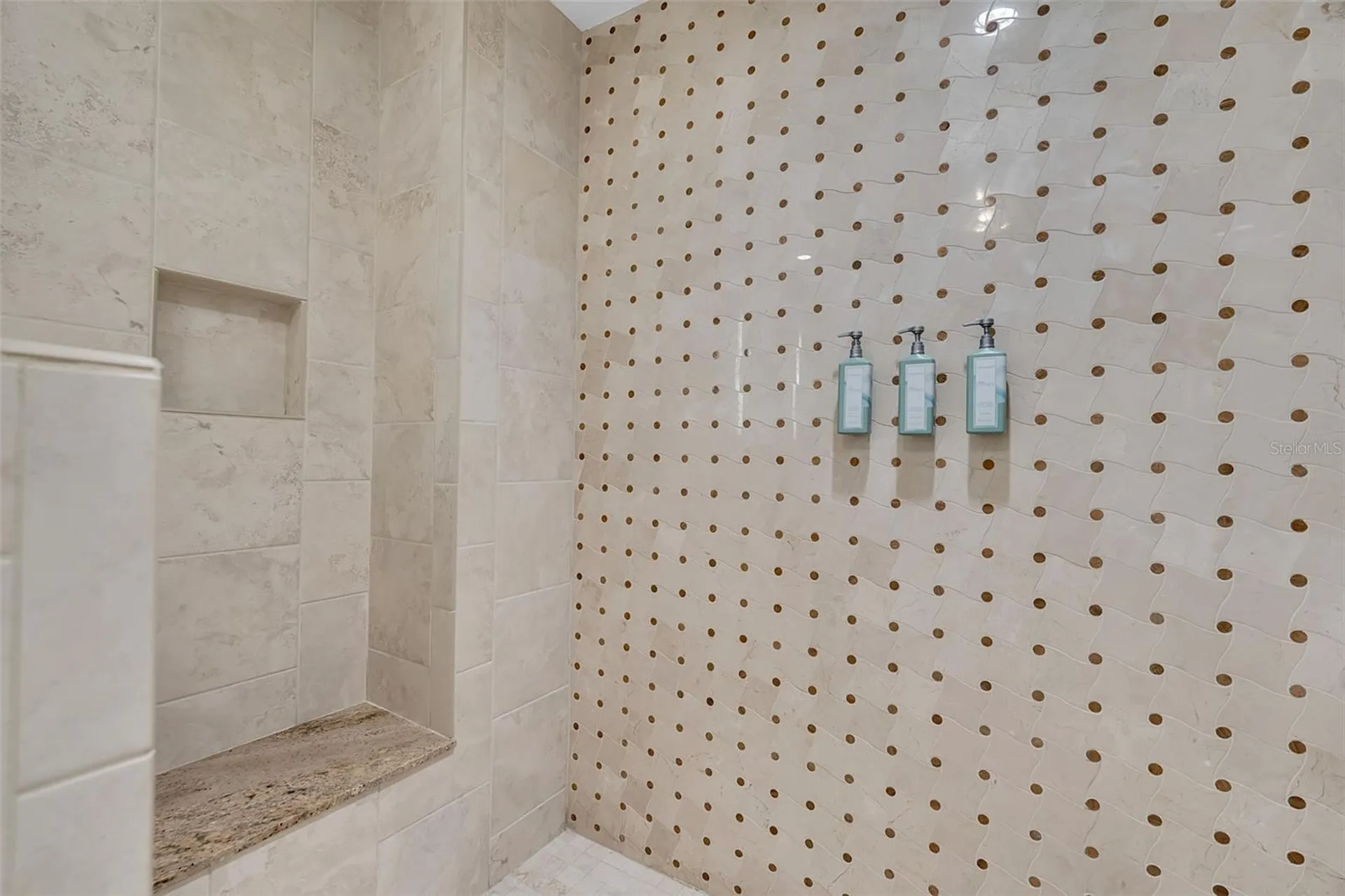 915 Seaside Drive Sarasota FL 34242
