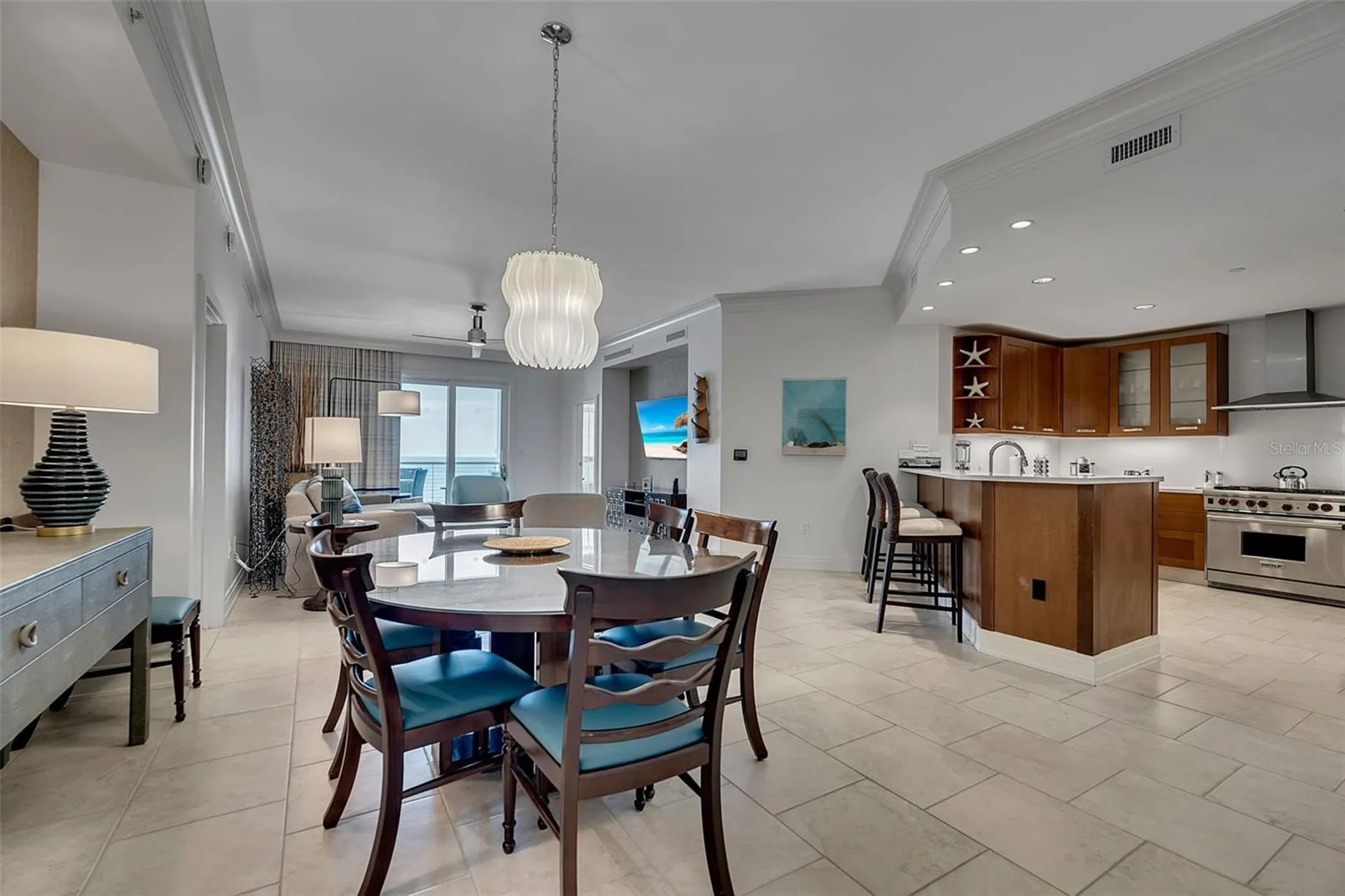915 Seaside Drive Sarasota FL 34242