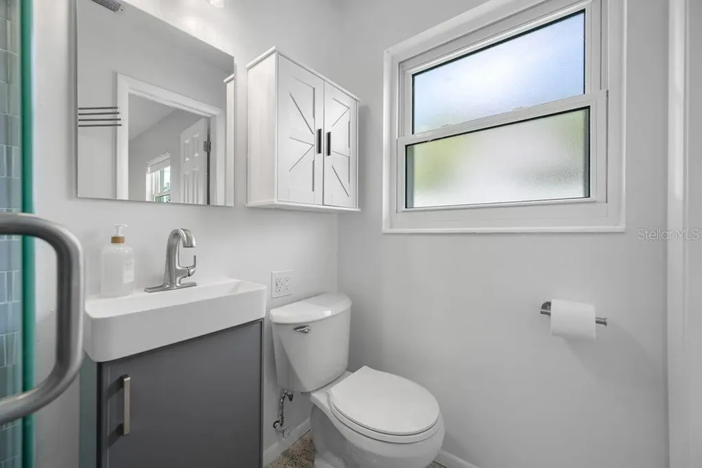 1401 Island Drive S South Pasadena FL 33707