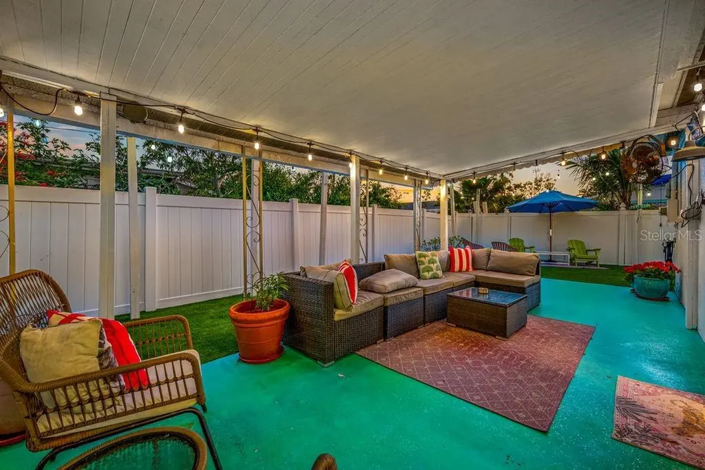 1401 Island Drive S South Pasadena FL 33707