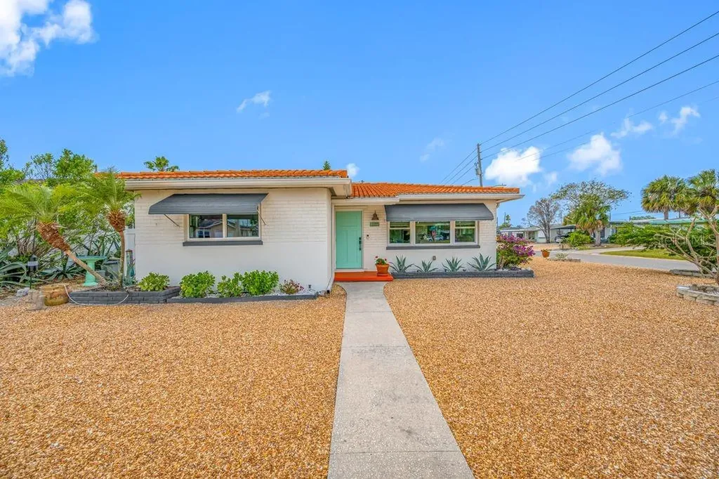 1401 Island Drive S South Pasadena FL 33707