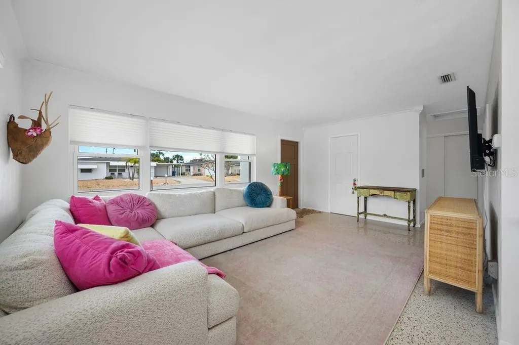 1401 Island Drive S South Pasadena FL 33707