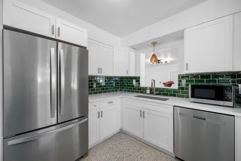 1401 Island Drive S South Pasadena FL 33707