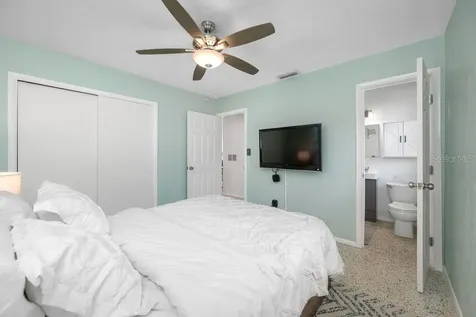 1401 Island Drive S South Pasadena FL 33707