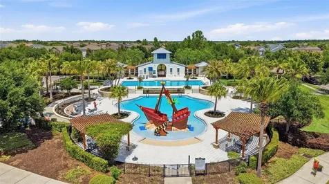 5703 Village Center Drive Lithia FL 33547