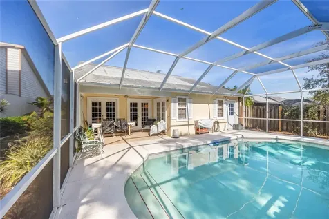 7716 Geneva Lane Sarasota FL 34243