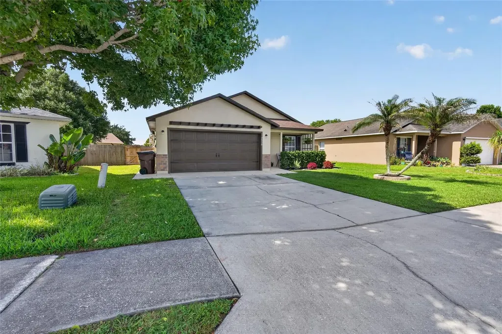 2958 Cool Breeze Circle St Cloud FL 34769