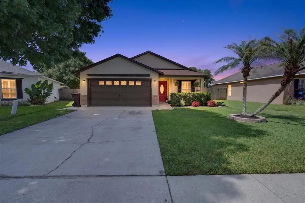 2958 Cool Breeze Circle St Cloud FL 34769