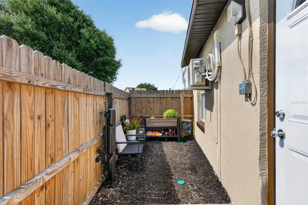 2958 Cool Breeze Circle St Cloud FL 34769