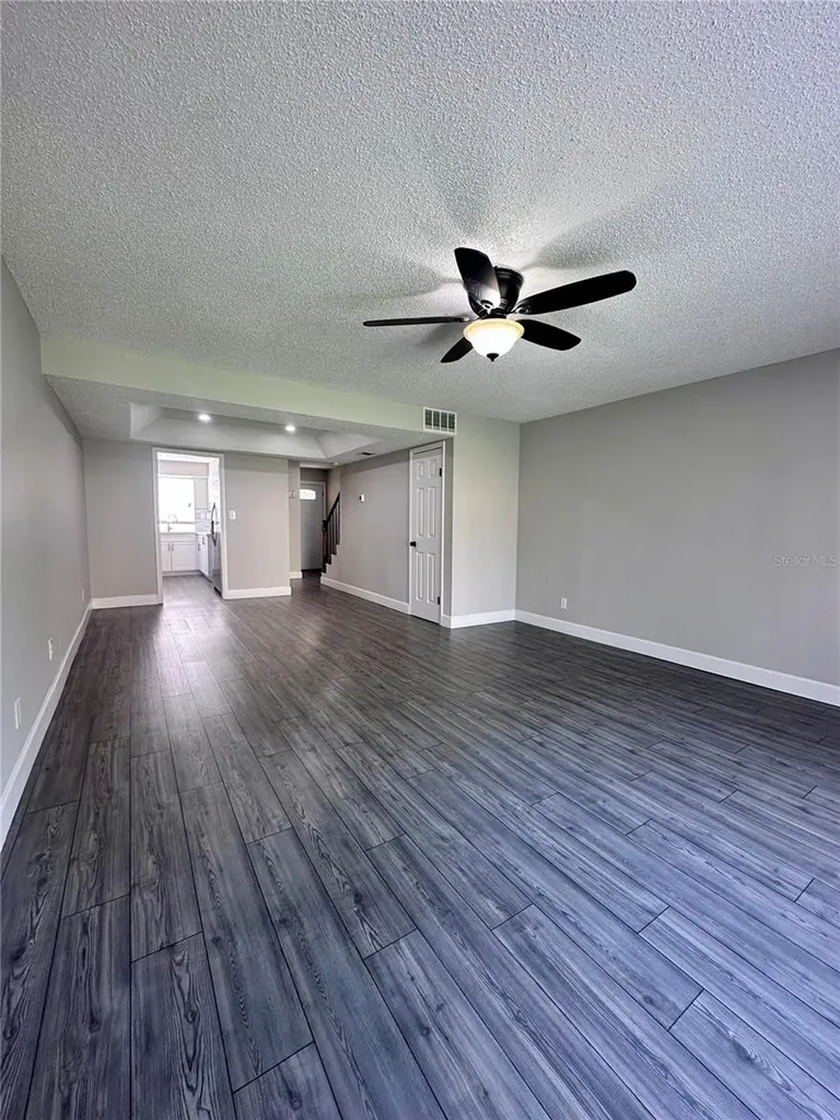 7512 Bolanos Court Tampa FL 33615
